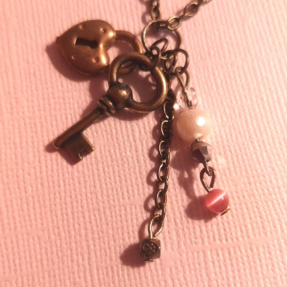 Chain 'n' charm necklace and earrings set - Picture 3 of 5